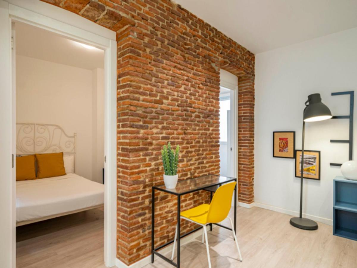 2 Bedroom Flat In La Latina-Carn Madrid Exterior foto